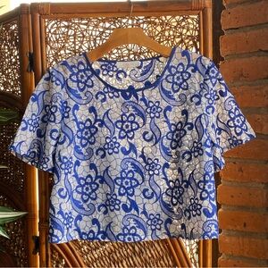 Kaitlyn Vintage Blue and White Lace Crop Top Blouse. Great Condition!